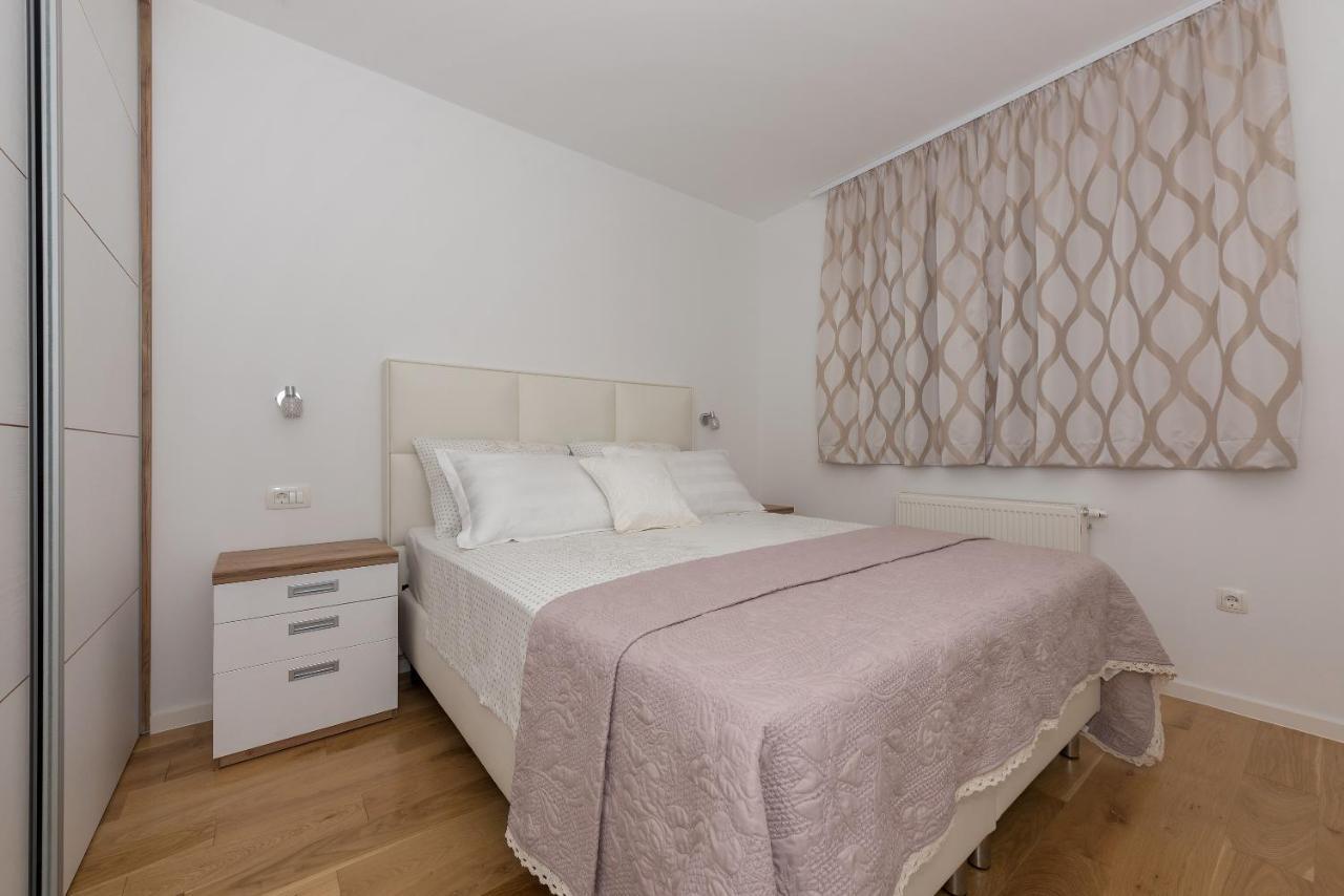 Ferienwohnung Penthouse Jure Makarska Exterior foto